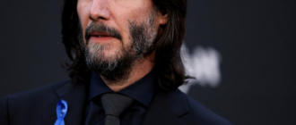 Keanu Reeves Setdə Aldığı Zədə Haqqında Təfərrüatları Paylaşır
